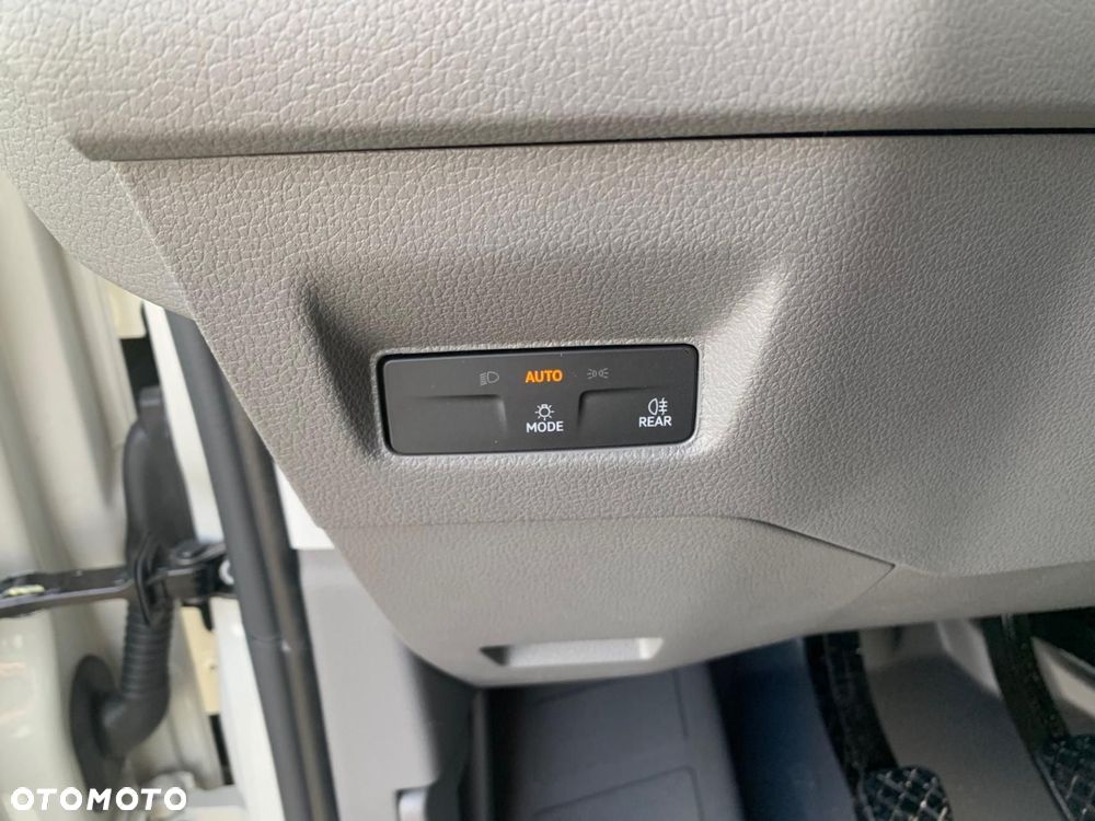 Volkswagen Crafter - 11