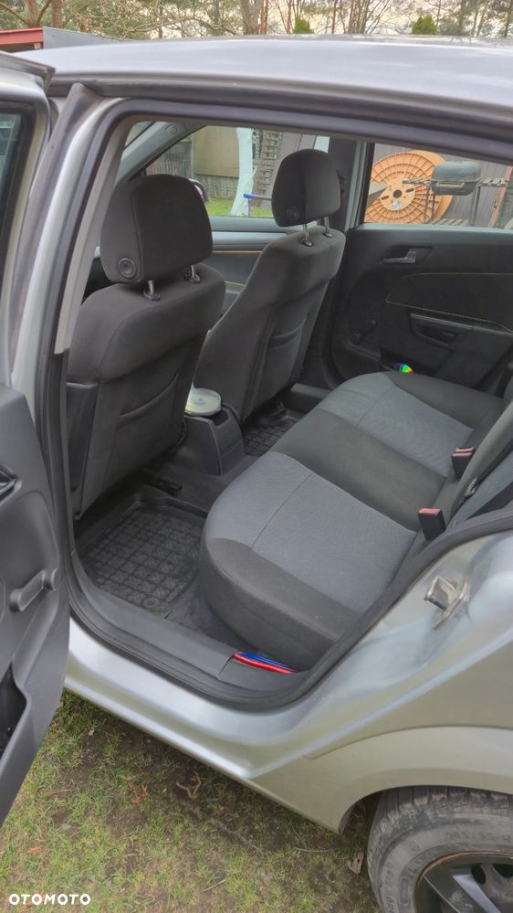 Opel Astra - 9