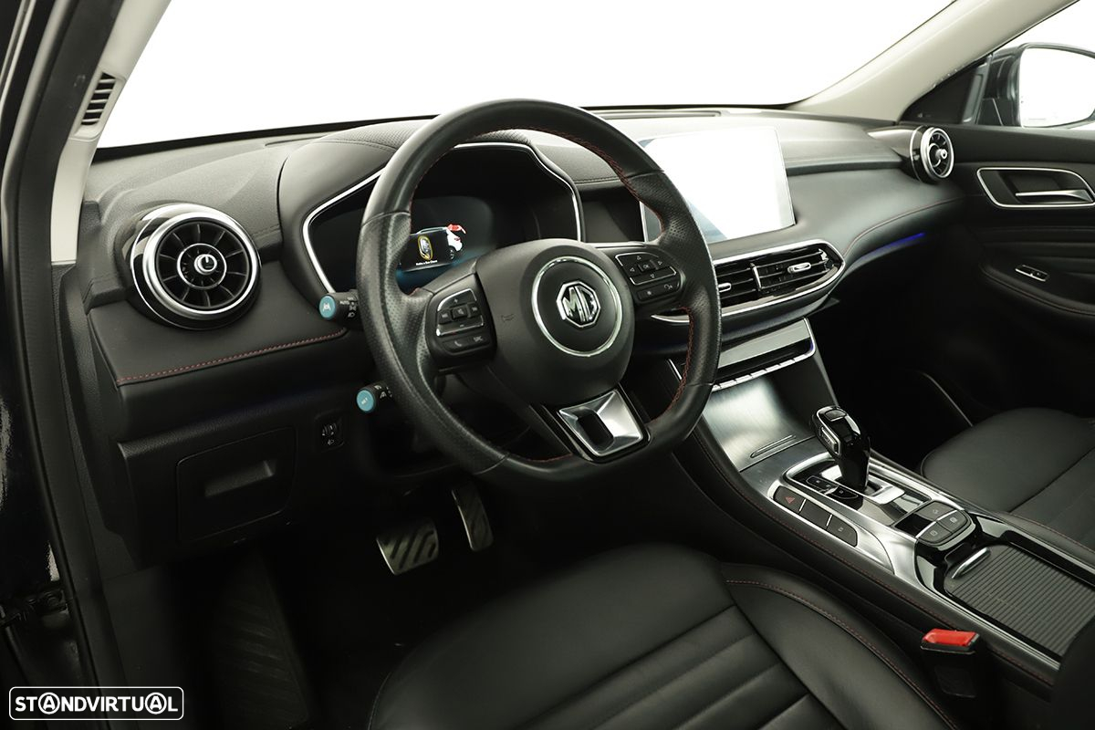 MG EHS 1.5 T-GDI Plug-in Hybrid Luxury - 8