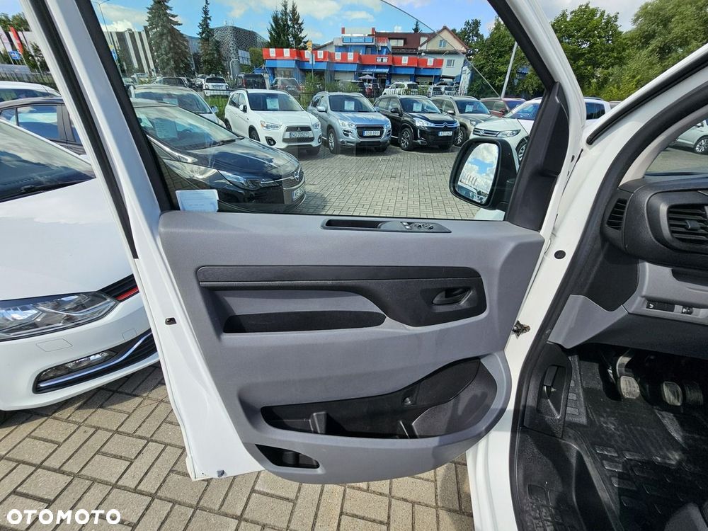 Opel Vivaro - 39