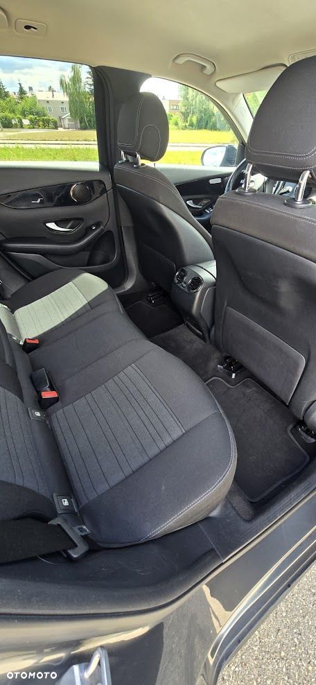 Mercedes-Benz GLC 250 4-Matic - 12
