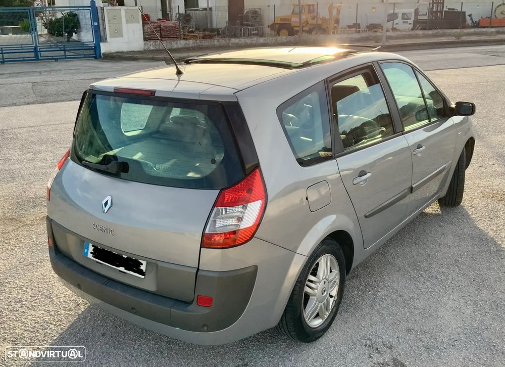 Renault Grand Scénic 1.5 dCi Confort - 3
