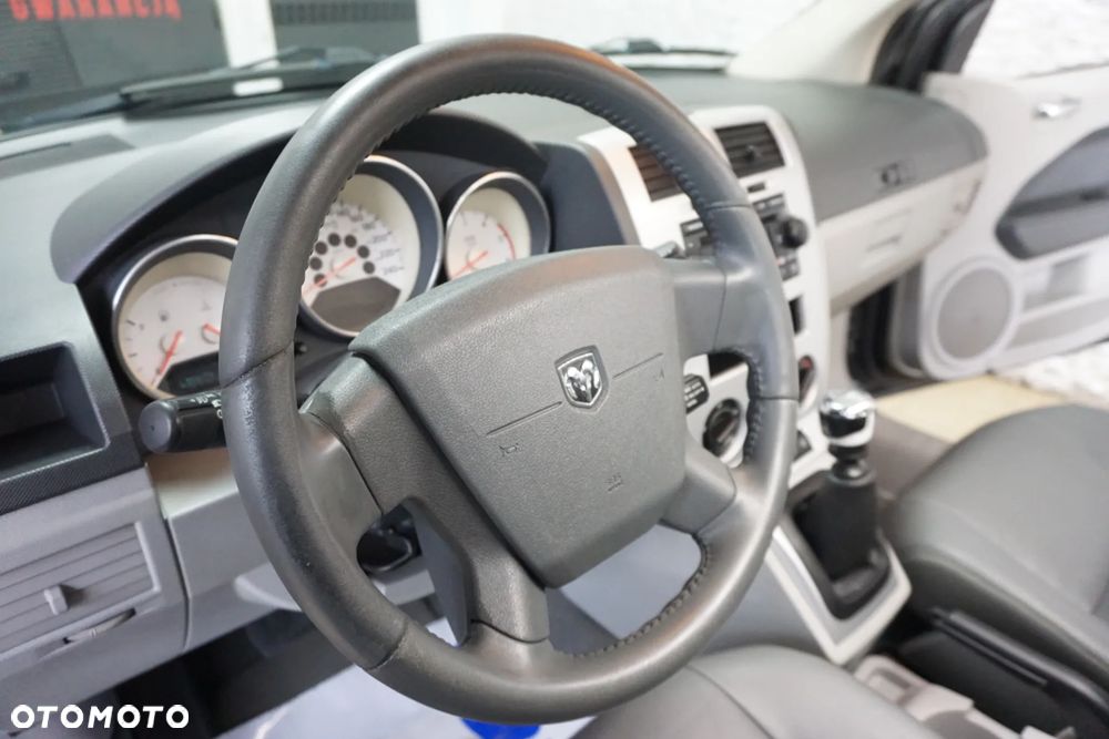 Dodge Caliber 2.0 CRD SXT - 14