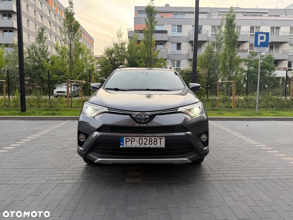 Toyota RAV4 - 7