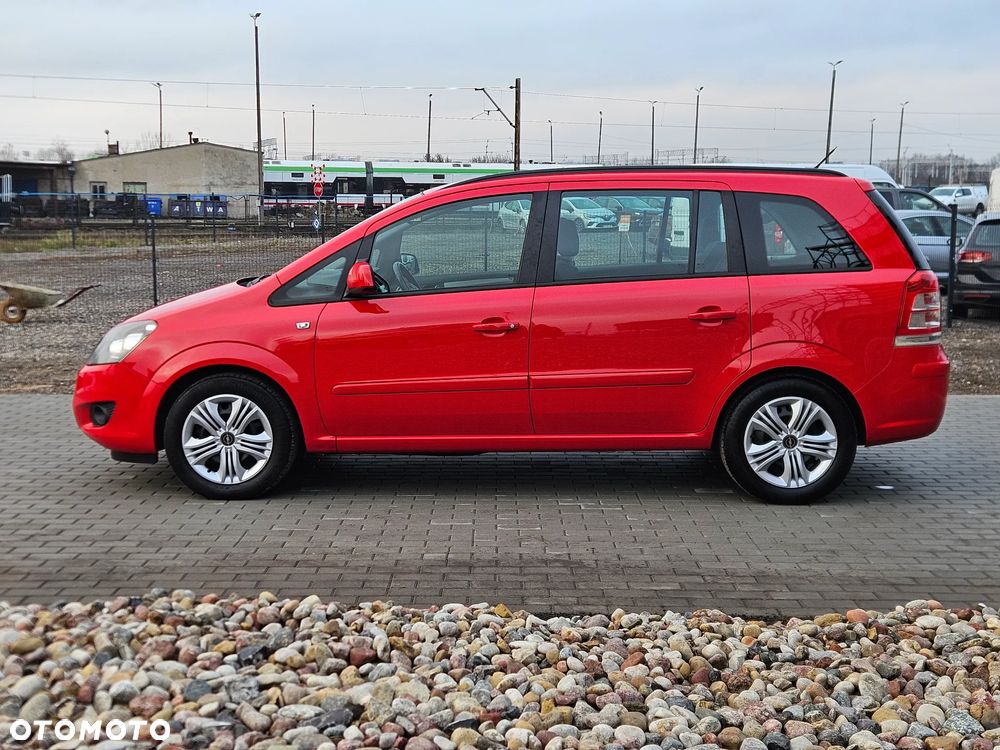 Opel Zafira 1.8 Family Plus - 6