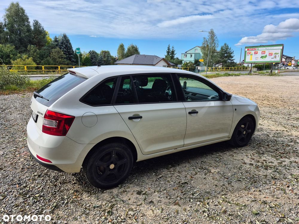 Skoda RAPID 1.2 TSI Active - 26