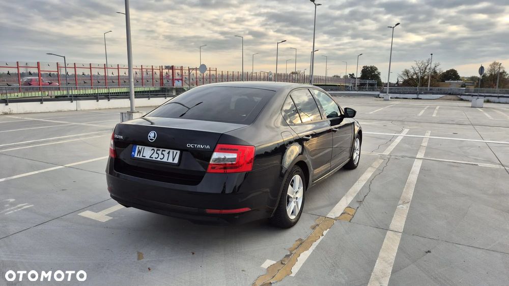Skoda Octavia 1.6 TDI SCR Ambition - 4