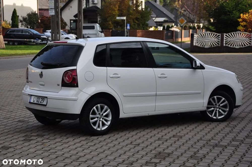 Volkswagen Polo 1.4 Comfortline - 4