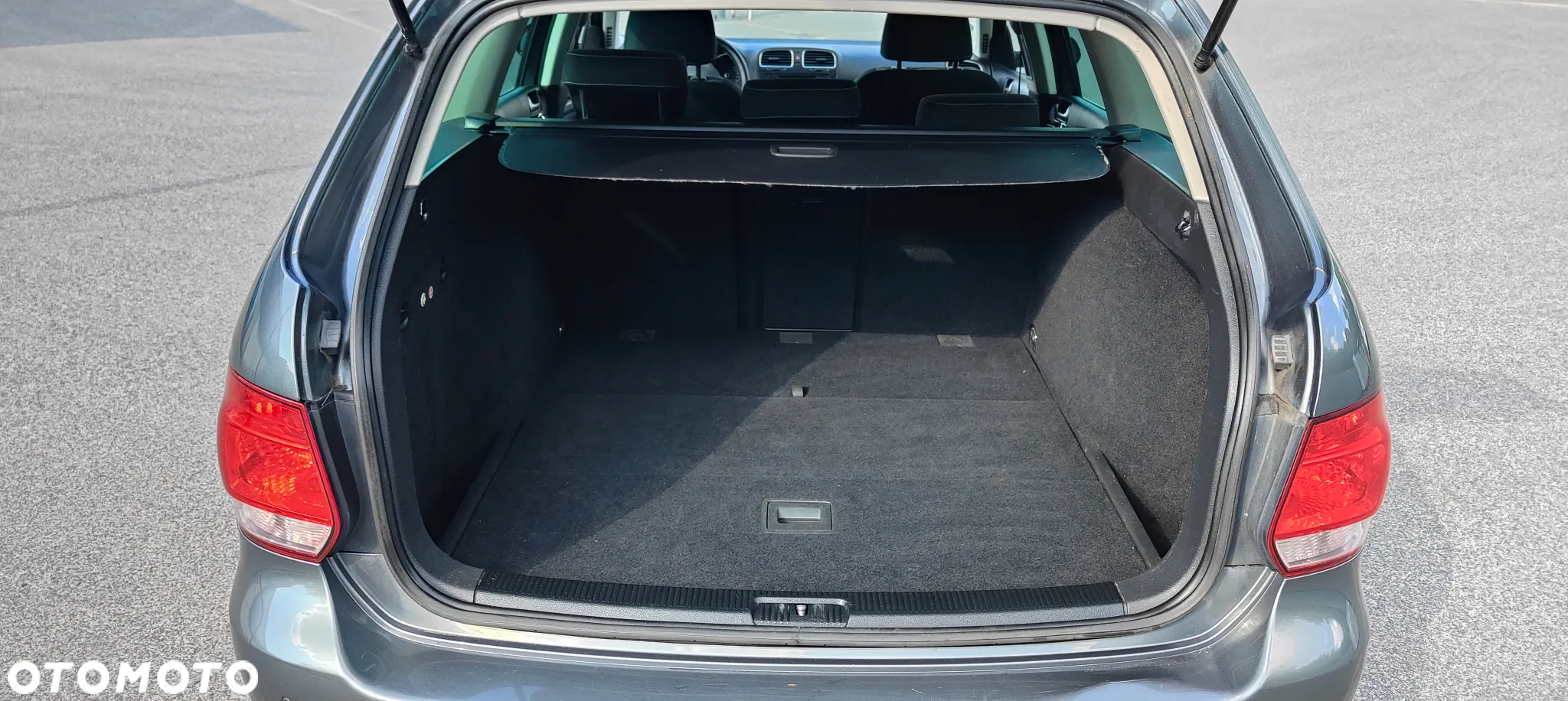 Volkswagen Golf Variant 1.6 TDI DPF MATCH - 23