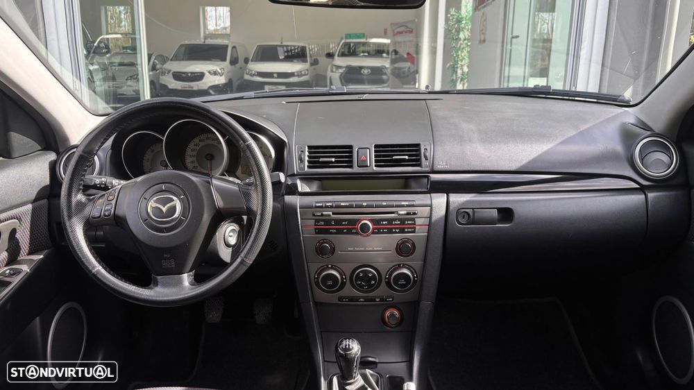 Mazda 3 - 15