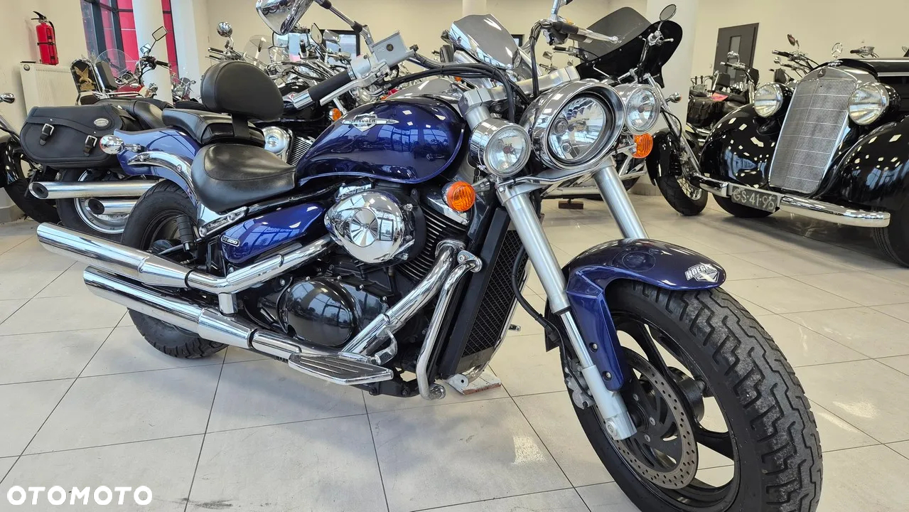 Suzuki Intruder - 6