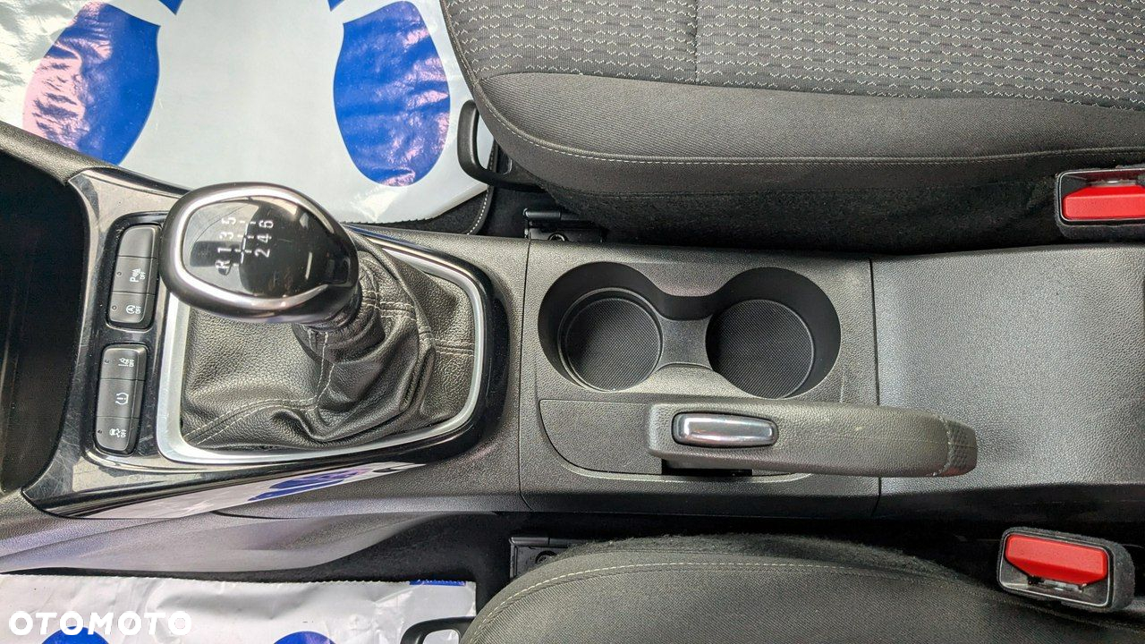 Opel Crossland X - 29