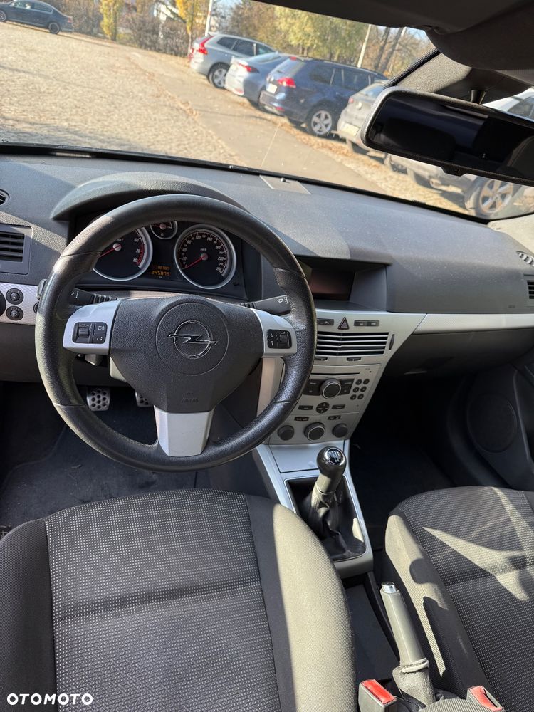 Opel Astra 1.8 16V Coupe - 20