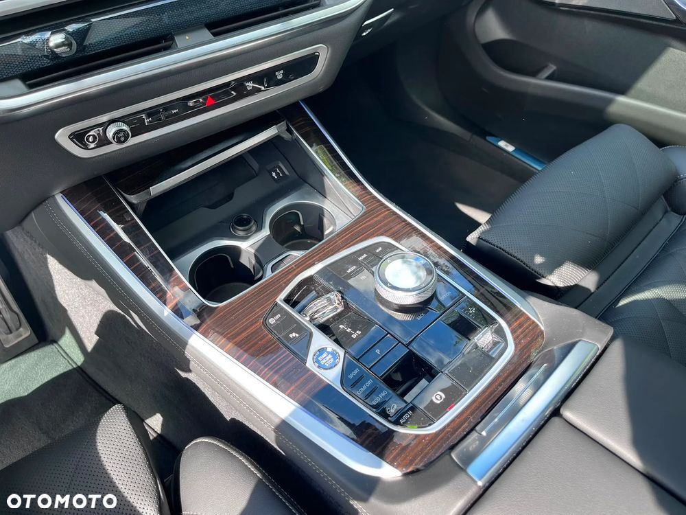 BMW X5 xDrive30d mHEV - 19