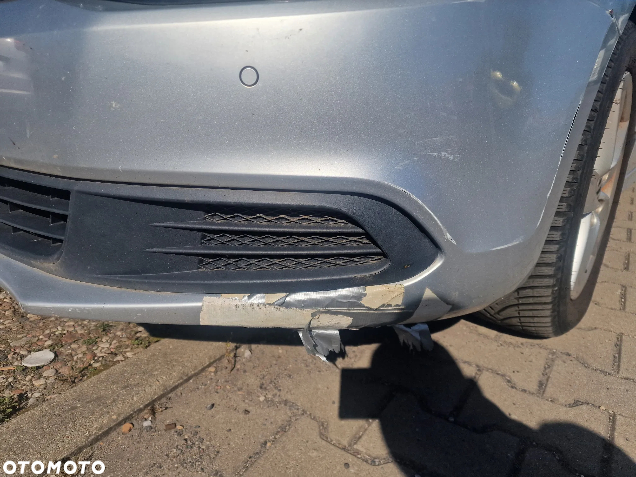 Volkswagen Jetta 1.6 TDI Blue Motion Technology Comfortline - 4