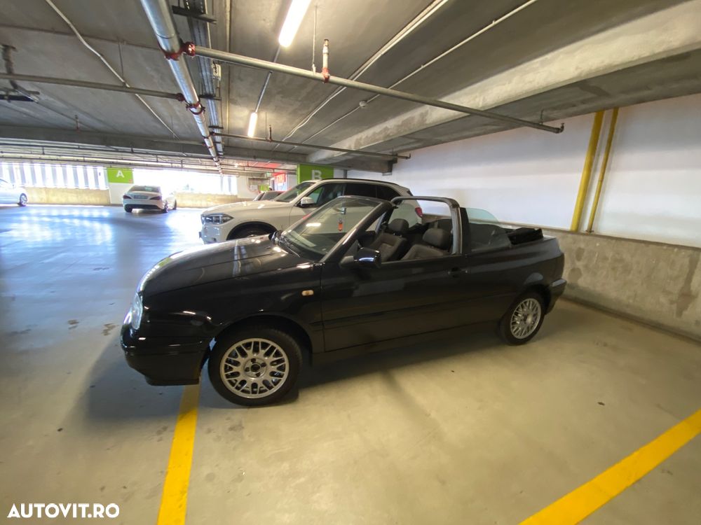Volkswagen Golf - 2