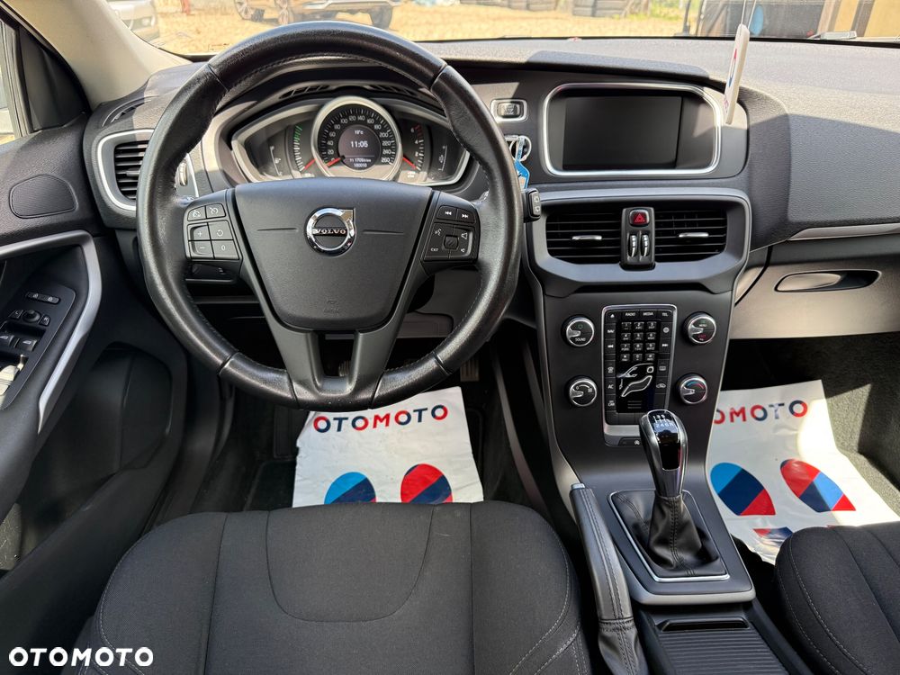 Volvo V40 D2 Kinetic - 20