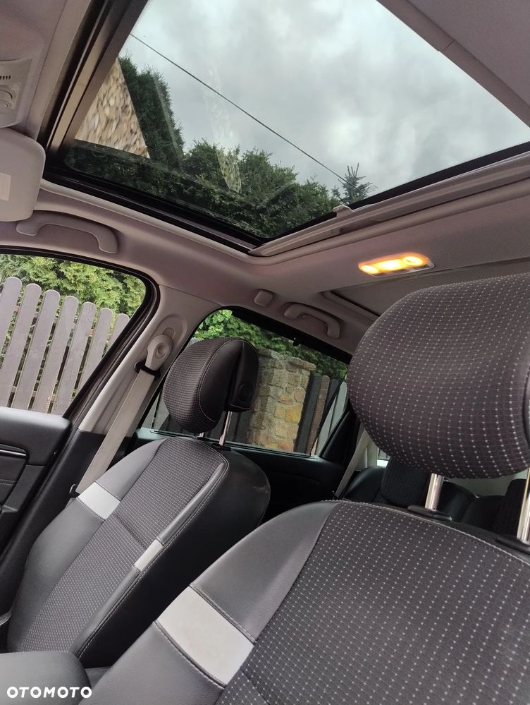 Renault Scenic 2.0 16V Bose Edition CVT - 5