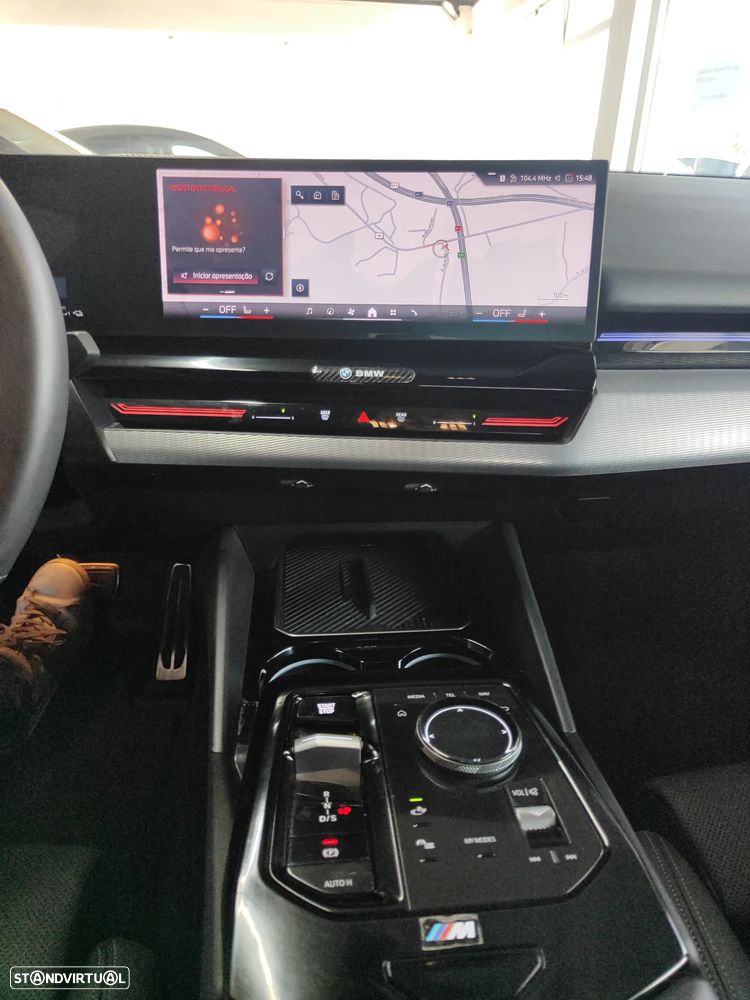 BMW 530 e Pack Desportivo M — fotografia 39