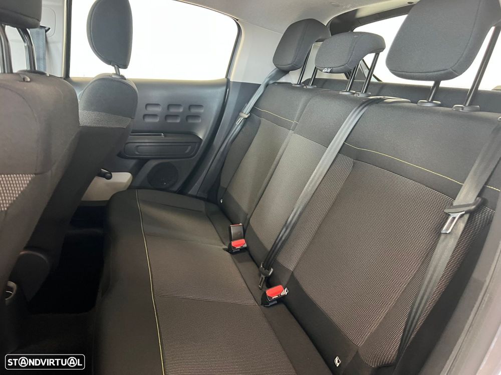 Jeep Avenger 1.2 GSE T3 Altitude - 33