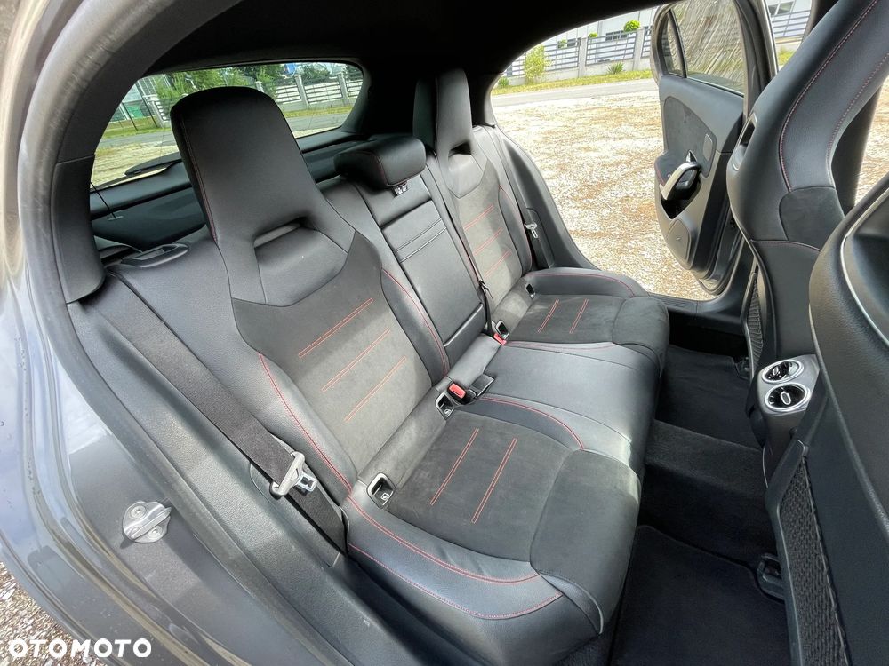 Mercedes-Benz Klasa A 180 d 7G-DCT - 12