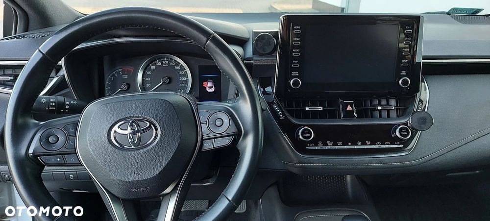 Toyota Corolla 1.8 Hybrid Selection - 25