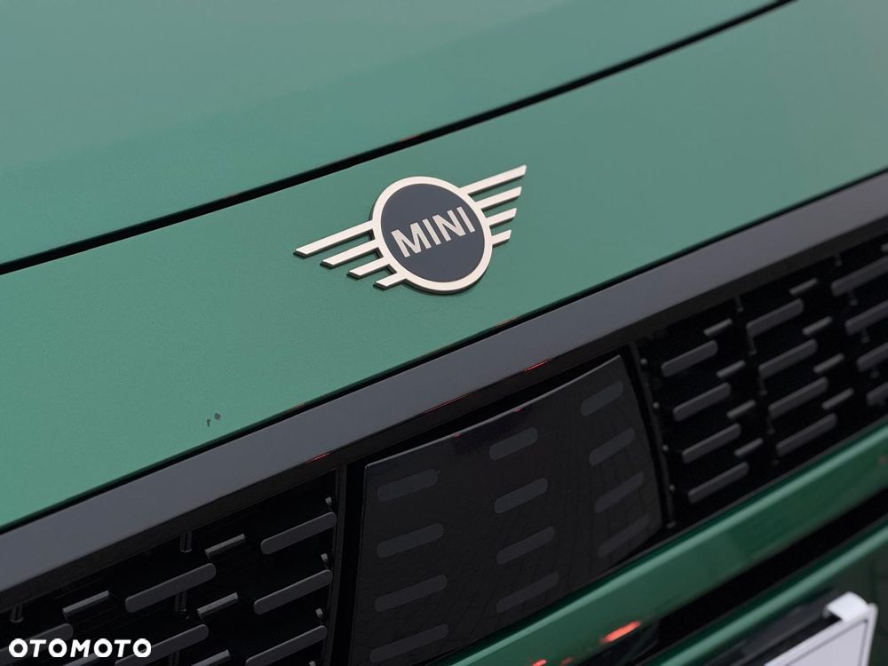 MINI Countryman Cooper Classic Trim - 6