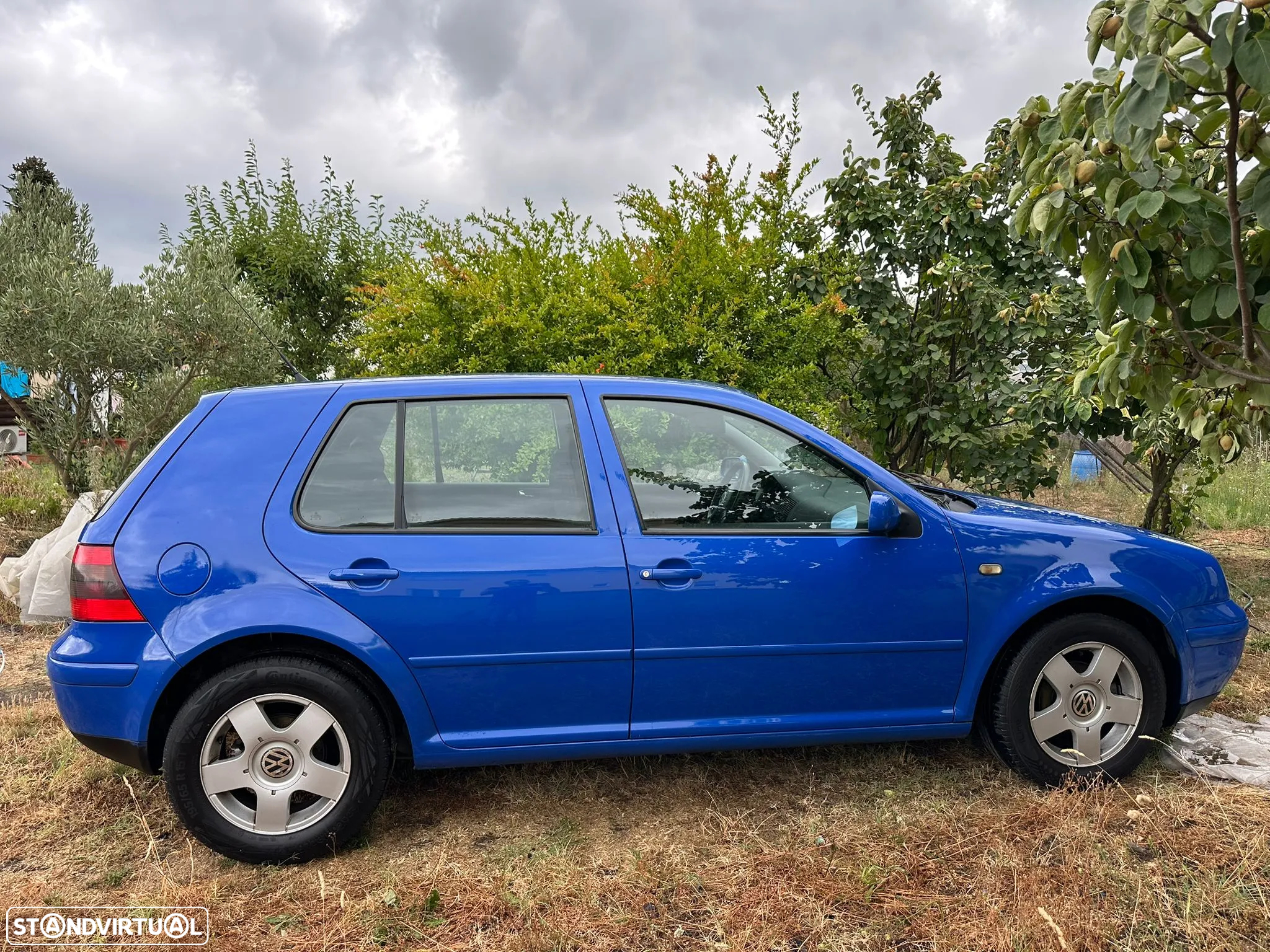 VW Golf - 13