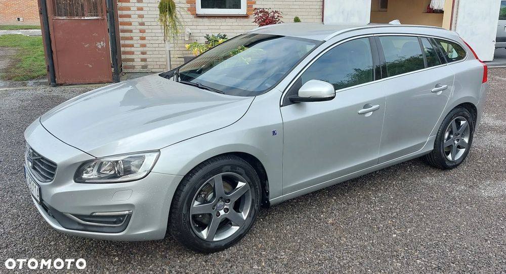 Volvo V60 D4 Drive-E Ocean Race - 1