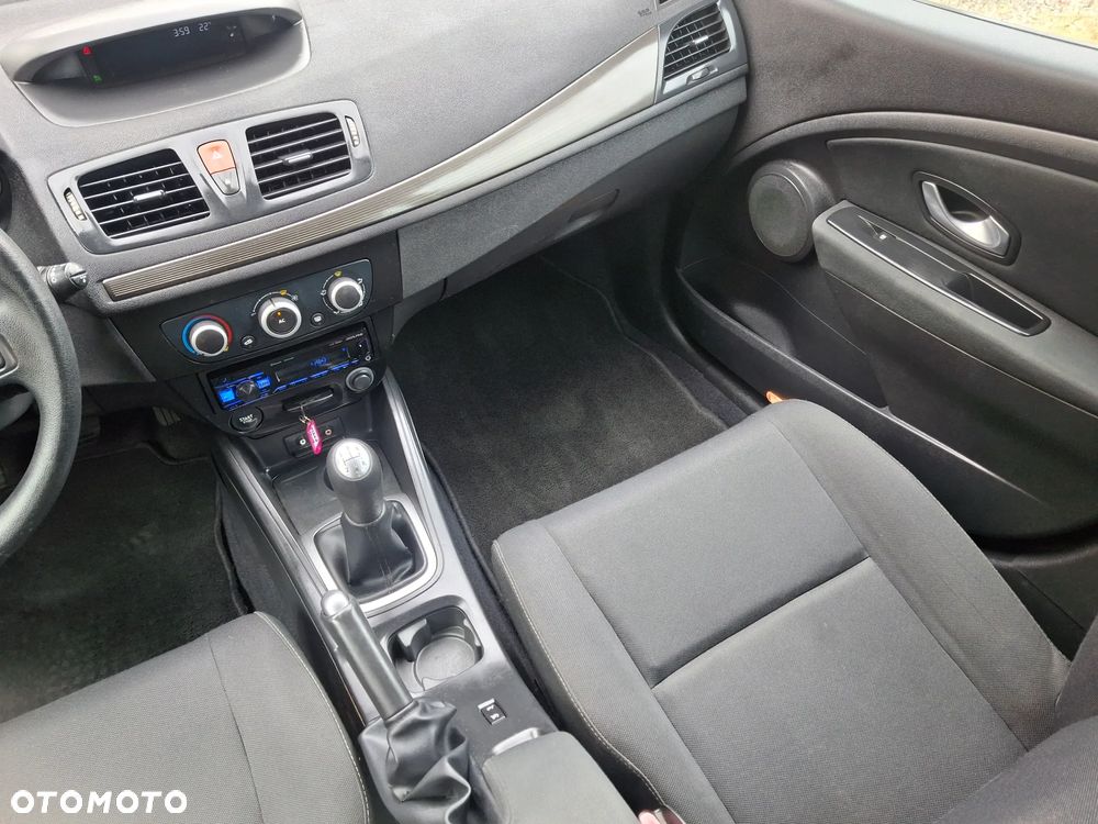 Renault Megane 1.6 16V 100 Expression - 11