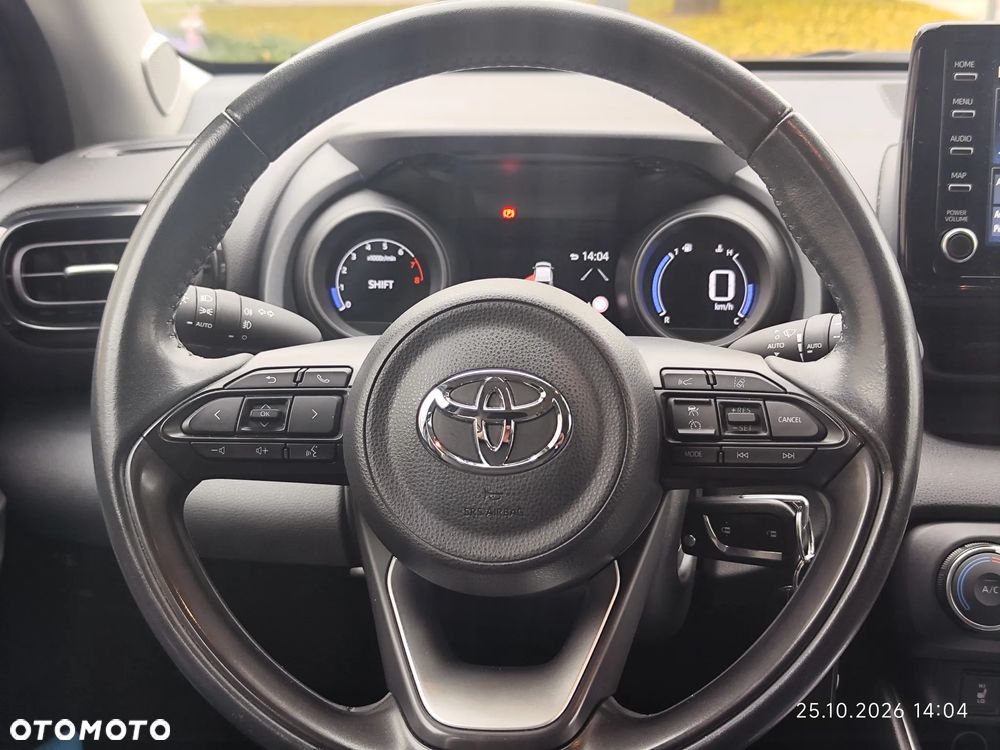 Toyota Yaris 1.5 Comfort - 17