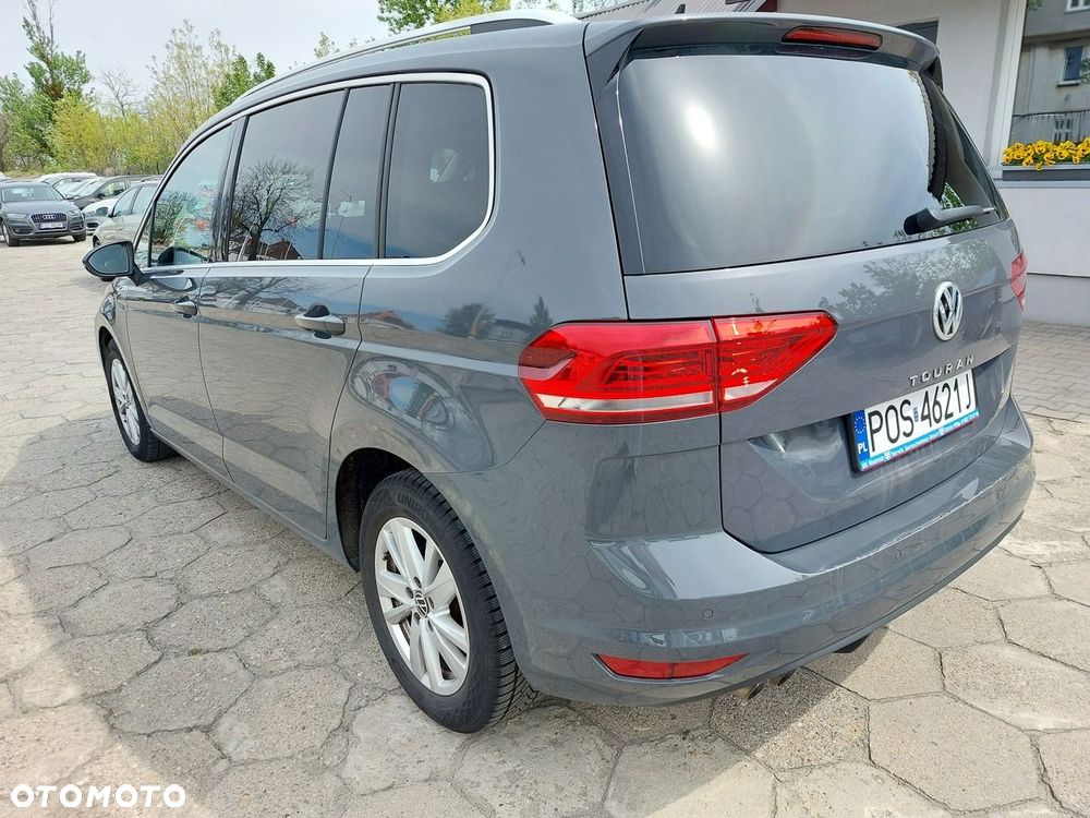 Volkswagen Touran - 6