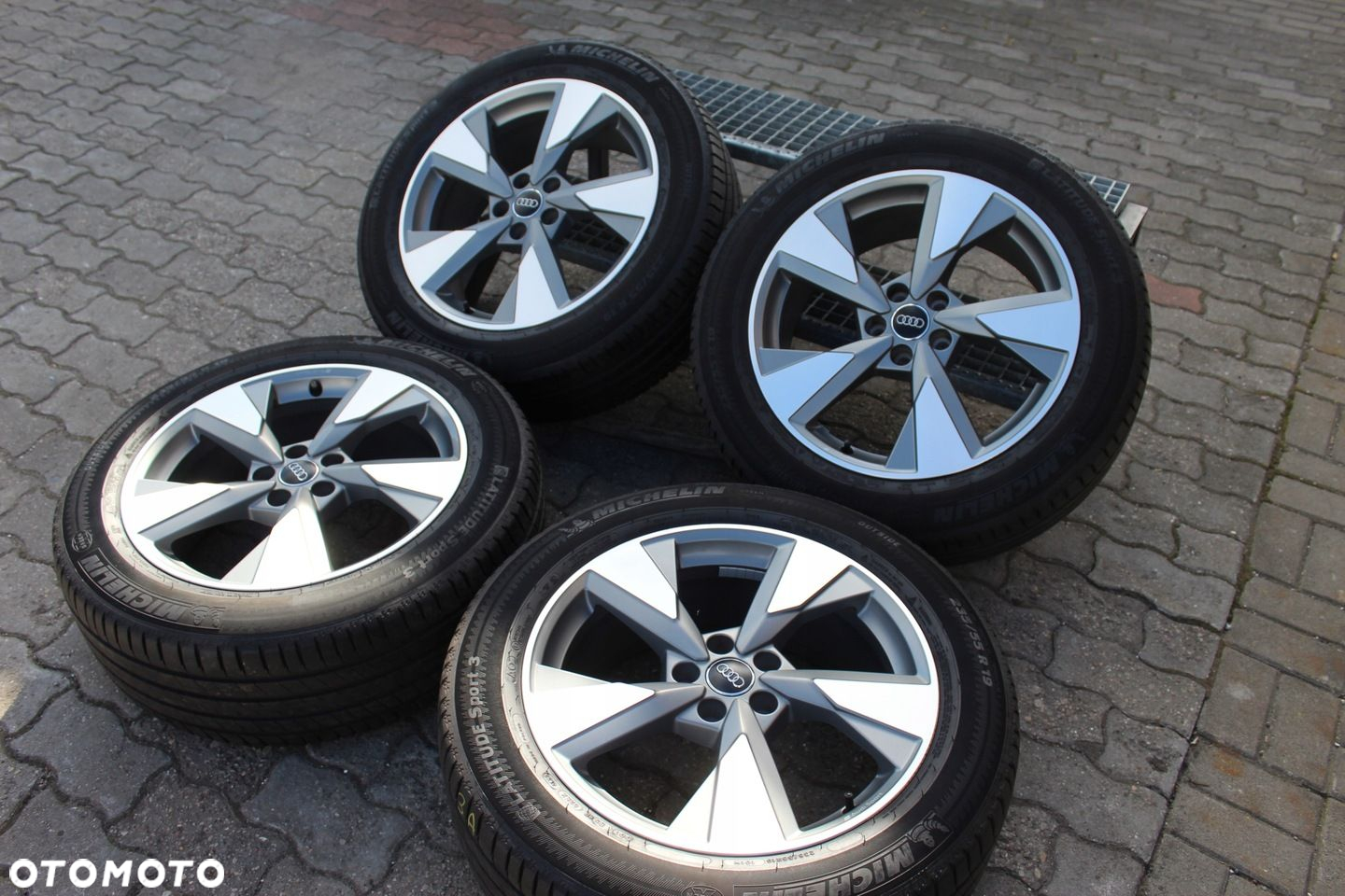 ORYG AUDI Q5 8OA 19 5x112 ET39 MICHELIN 235/55 7mm - 6