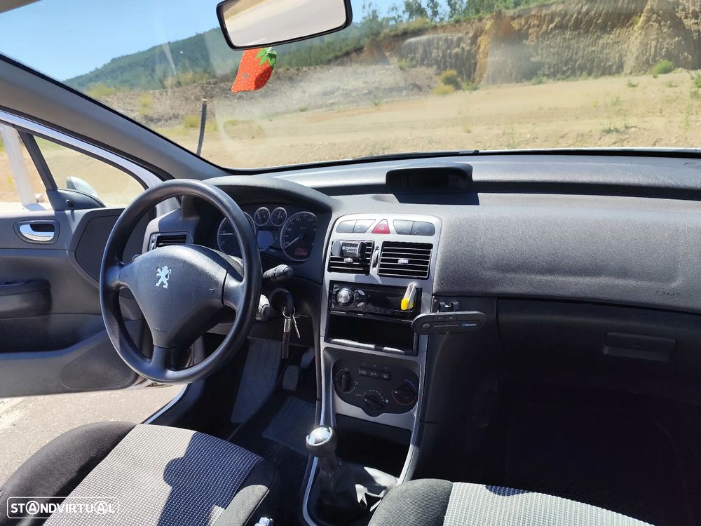 Peugeot 307 1.4 HDi XR - 11
