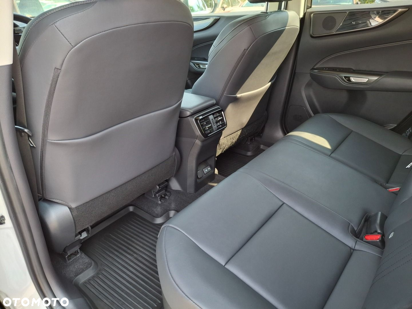 Lexus NX 350h Prestige AWD - 12
