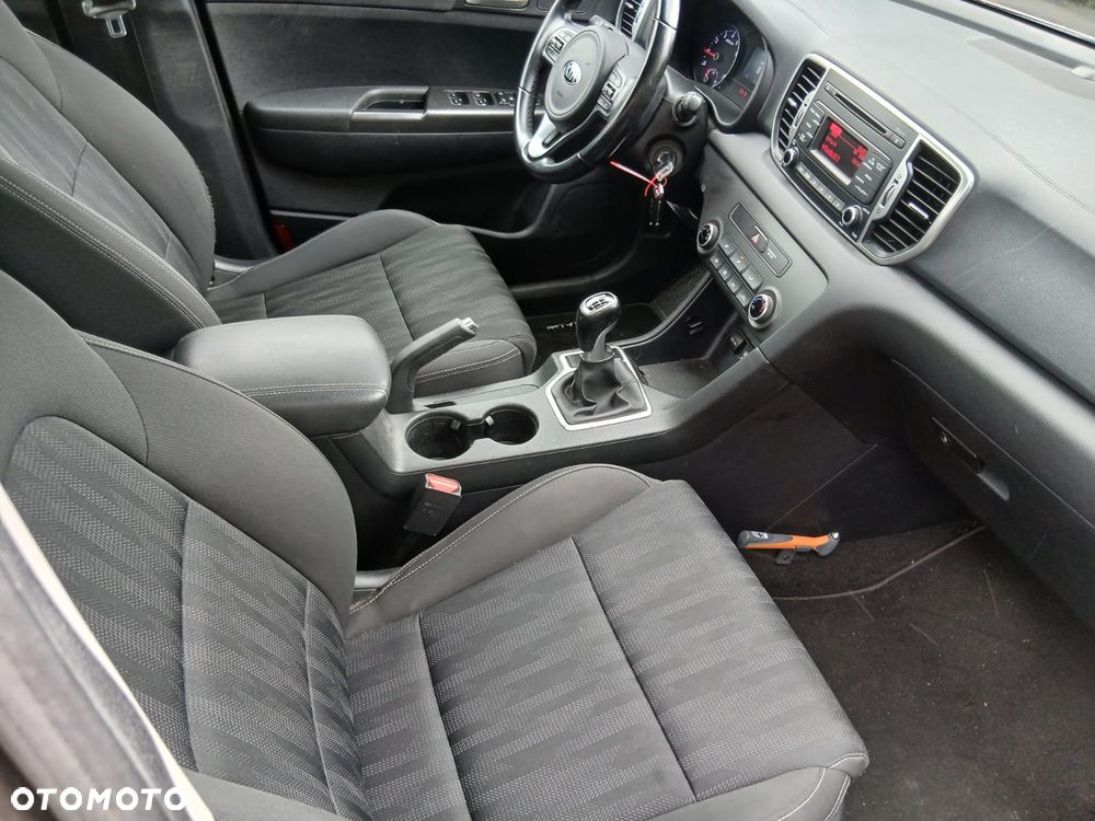 Kia Sportage 1.6 GDI Business Line 2WD - 23