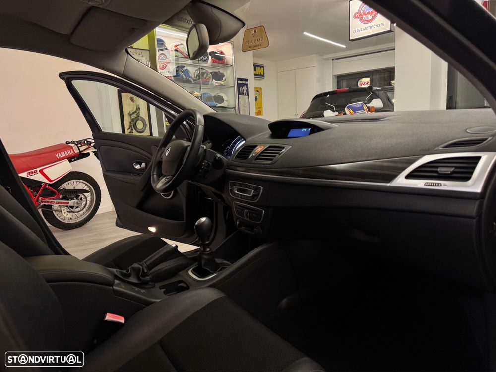 Renault Mégane 1.5 dCi Dynamique S - 13