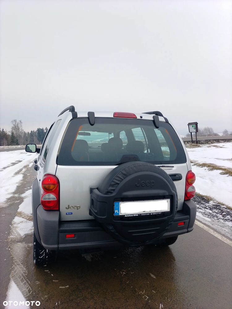 Jeep Cherokee - 6