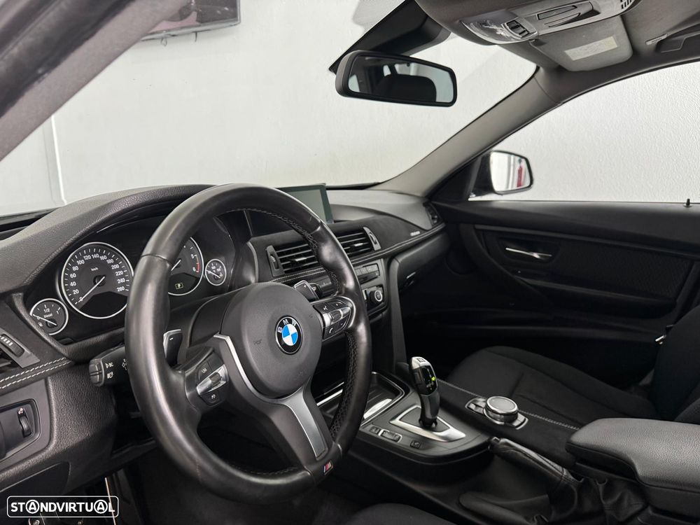 BMW 320 d Auto Pack M - 10