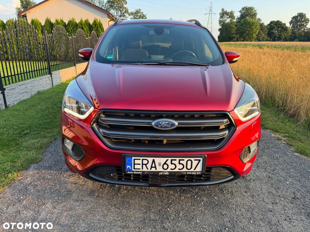 Ford Kuga 1.5 EcoBoost 2x4 ST-Line - 3