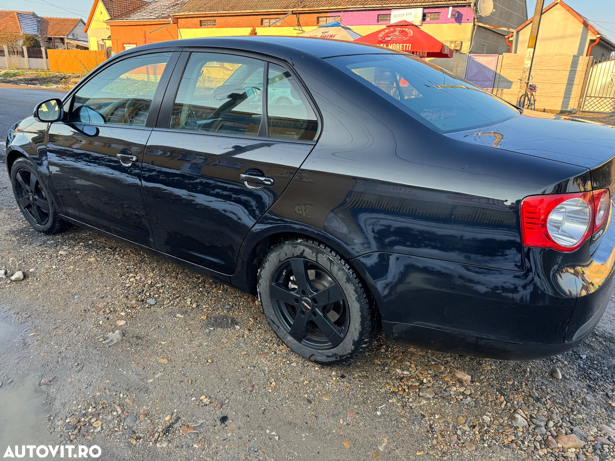 Volkswagen Jetta 1.6 TDI DPF Comfortline - 4