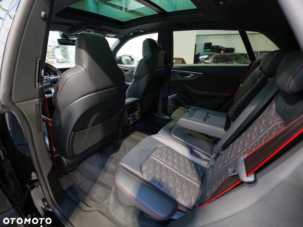 Audi RS Q8 - 19