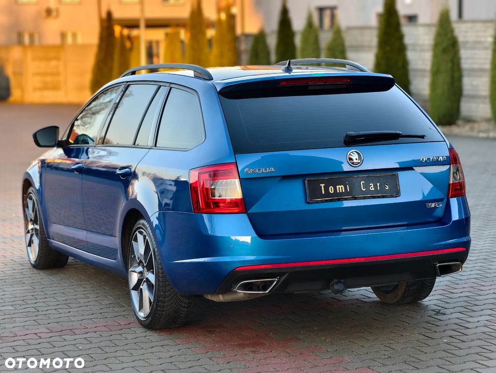 Skoda Octavia 2.0 TDI DSG RS - 2