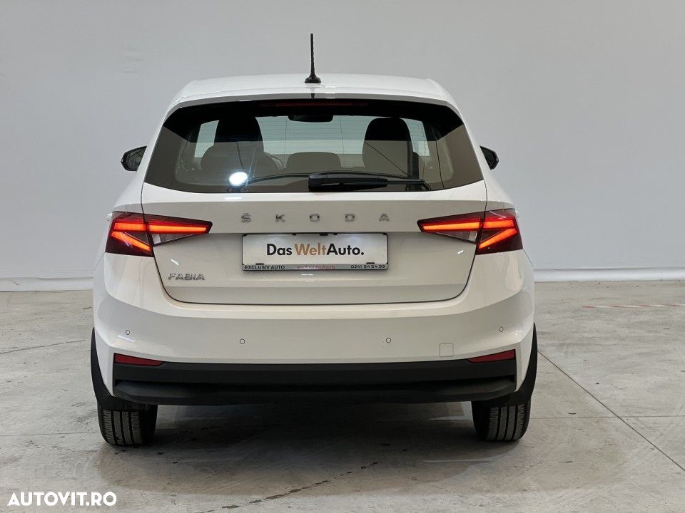 Skoda Fabia 1.0 TSI 95 CP Ambition - 32