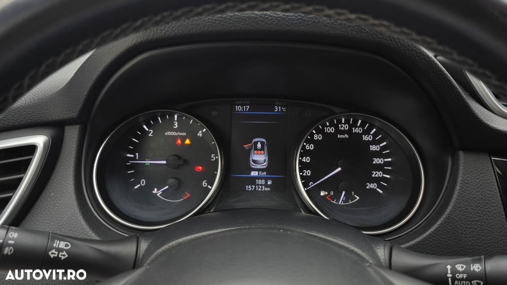 Nissan Qashqai - 16