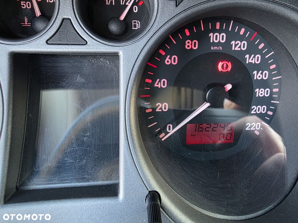 Seat Ibiza 1.4 16V Sport Edition - 13