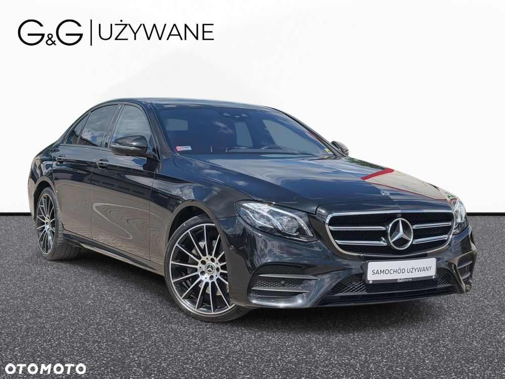 Mercedes-Benz Klasa E 220 d 4-Matic AMG/Avantgarde - 4