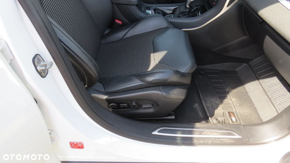 Citroën C5 BlueHDi 180 S&S EAT6 Exclusive - 32