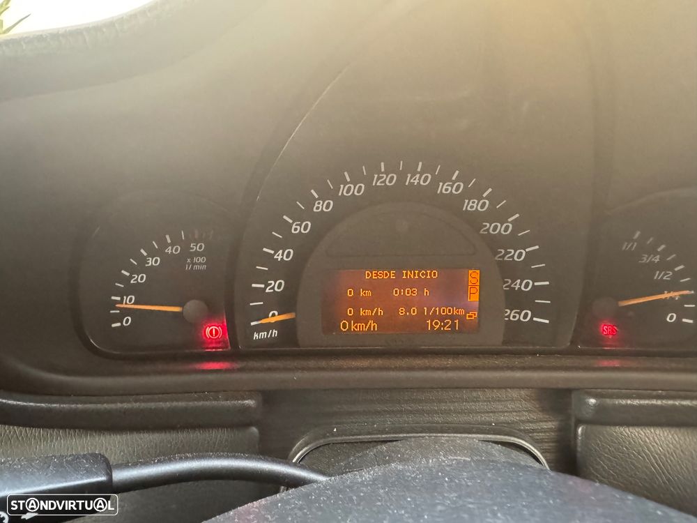 Mercedes-Benz C 220 - 6