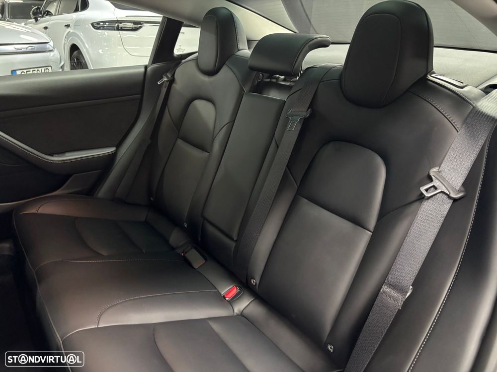 Tesla Model 3 Tração Traseira - 18